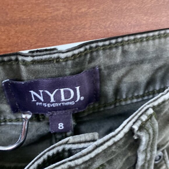 NYDJ camo denim size 8 AMI skinny ankle jeans - Picture 3 of 9